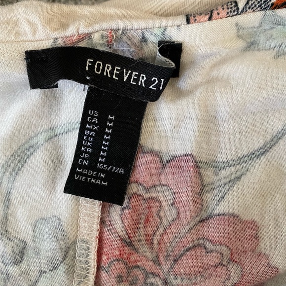 Flower pattern bodysuit - Picture 5 of 7